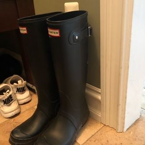 Women’s hunter boots